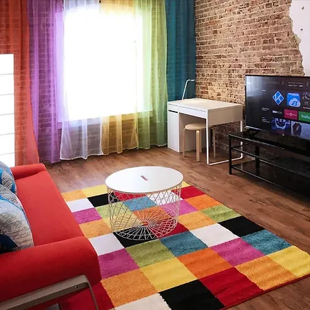Downtown Spectrum - Location - Comfort - Style